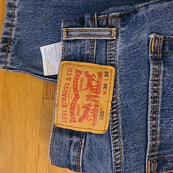 Levi's 505 jeans w30 L32 - Picture 2 of 4